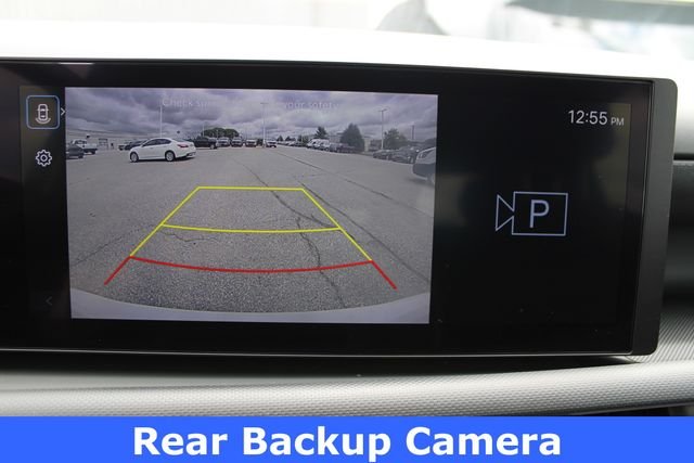 Used 2025 White Pearl Hyundai SE image 3