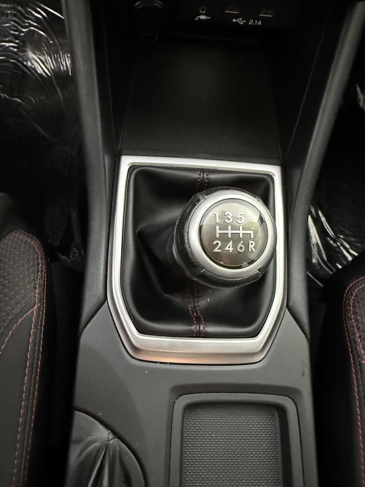 Used 2022 Crystal Black Silica Subaru Premium image 16