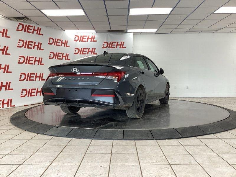 New 2026 Gray Hyundai SEL Sport image 7