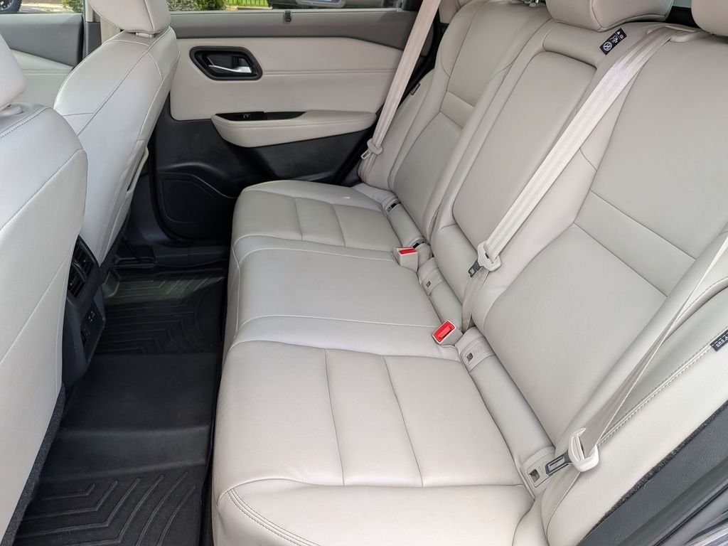 Used 2023 Black Nissan SL image 35