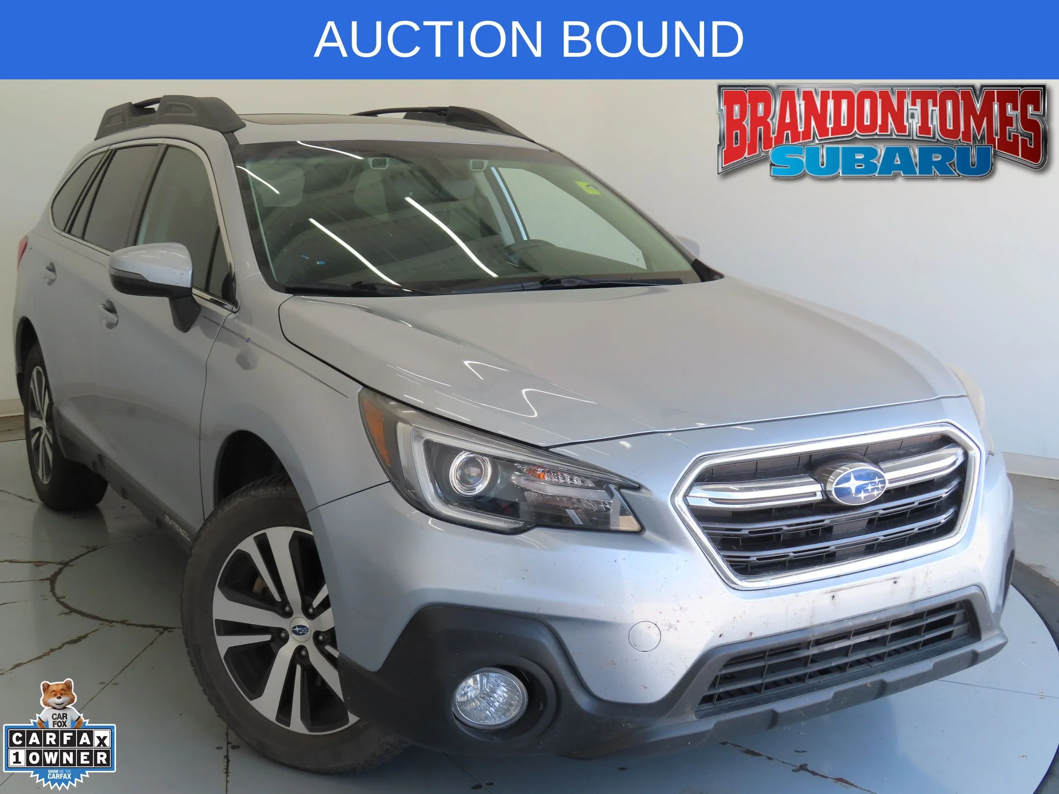 Used 2019 Silver Subaru 2.5i image 1