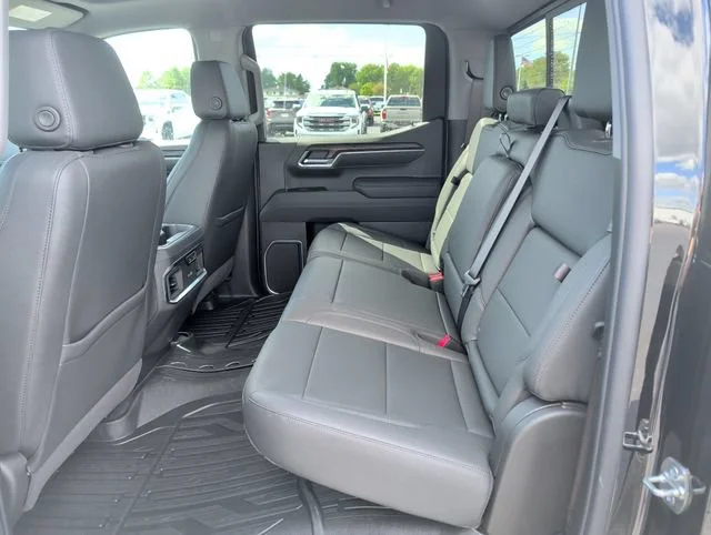 New 2026 Onyx Black GMC SLT image 29