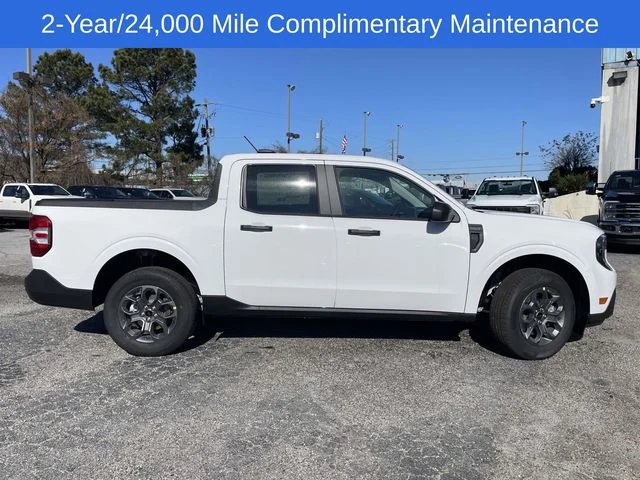 New 2026 White Ford XLT image 2