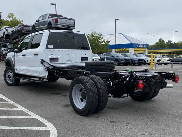 New 2025 Oxford White Ford F-600® XL image 5