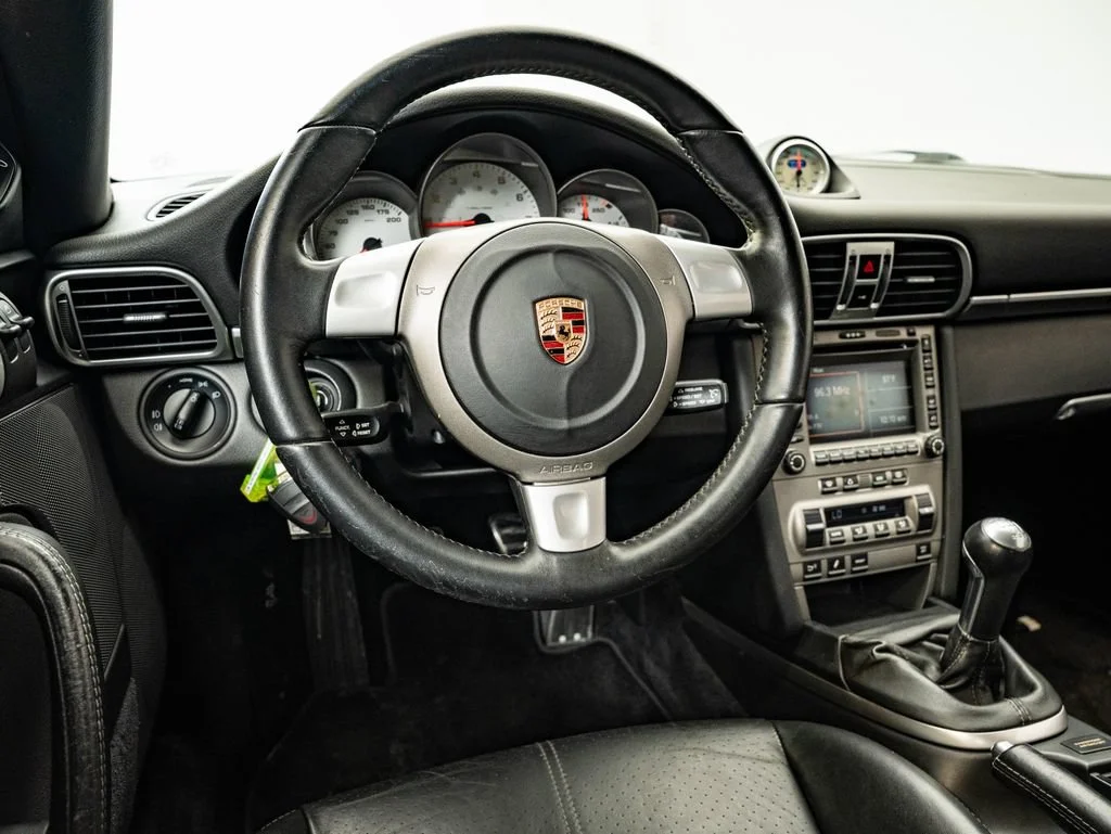 Used 2006 Guards Red Porsche Carrera S image 4