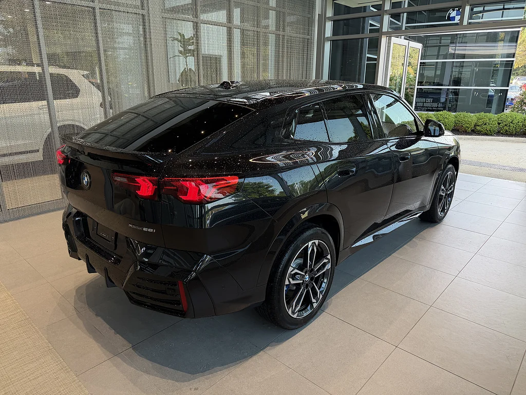 New 2027 Black Sapphire Metallic BMW xDrive28i image 6