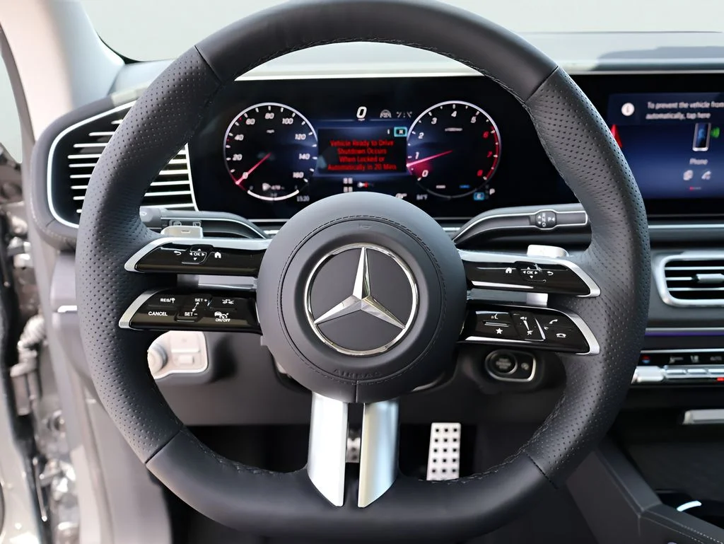 New 2026 Selenite Grey Metallic Mercedes-Benz GLS 450 image 31