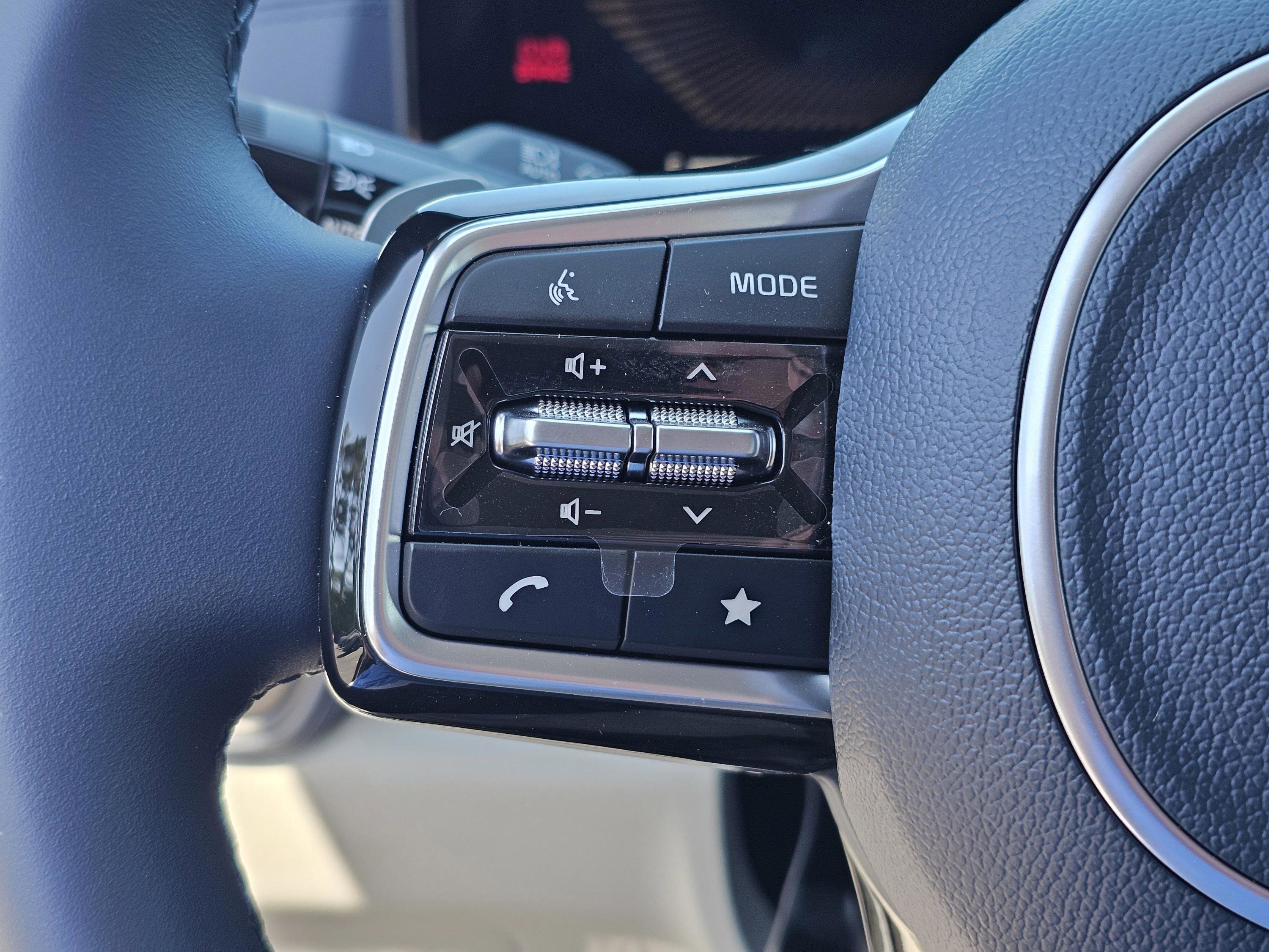 New 2026 Ivory Silver Kia EX image 19