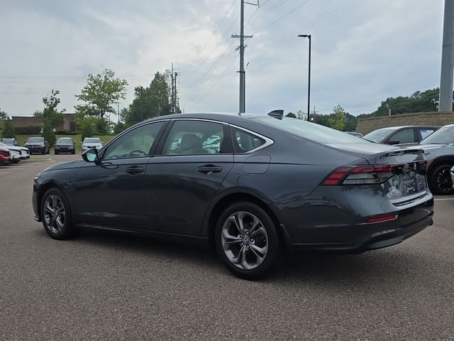 Used 2023 Meteorite Gray Metallic Honda EX image 5