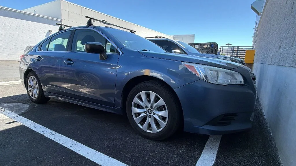 2017 Subaru Legacy 2.5i's photo