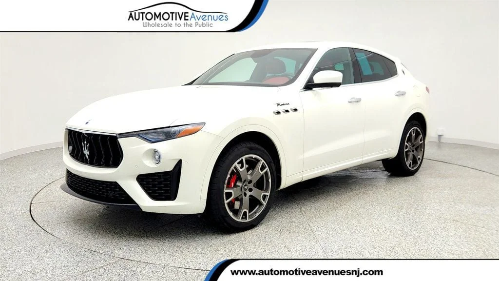 2022 Maserati Levante Modena's photo