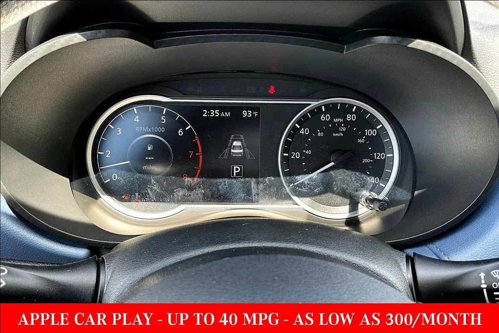 2025 Nissan Versa Sedan SV - Photo 19