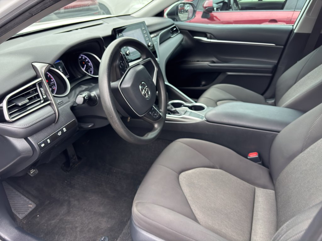Used 2024 Ice Cap Toyota LE image 6