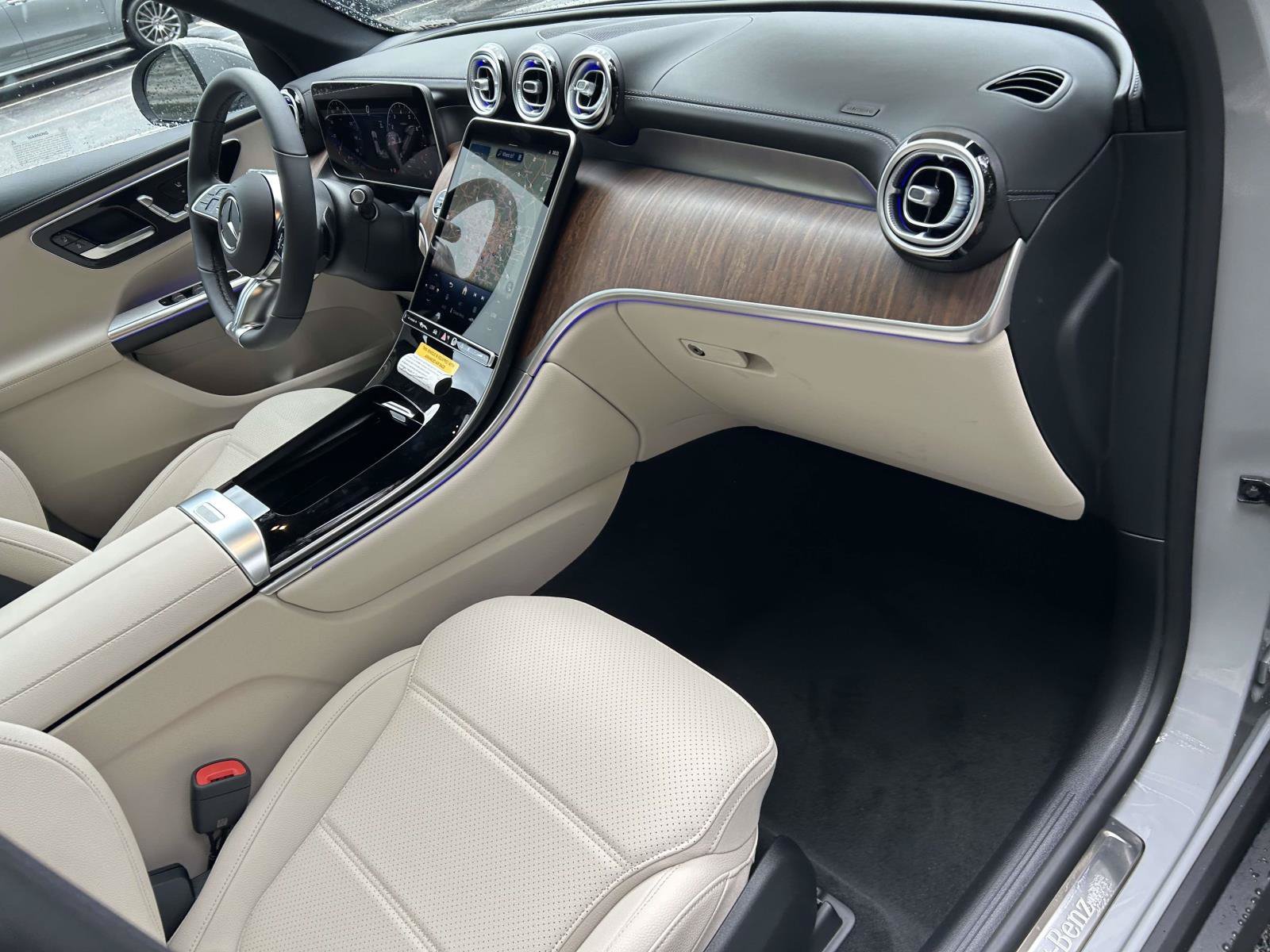 New 2027 MANUFAKTUR Alpine Grey Mercedes-Benz GLC 300 SUV image 42