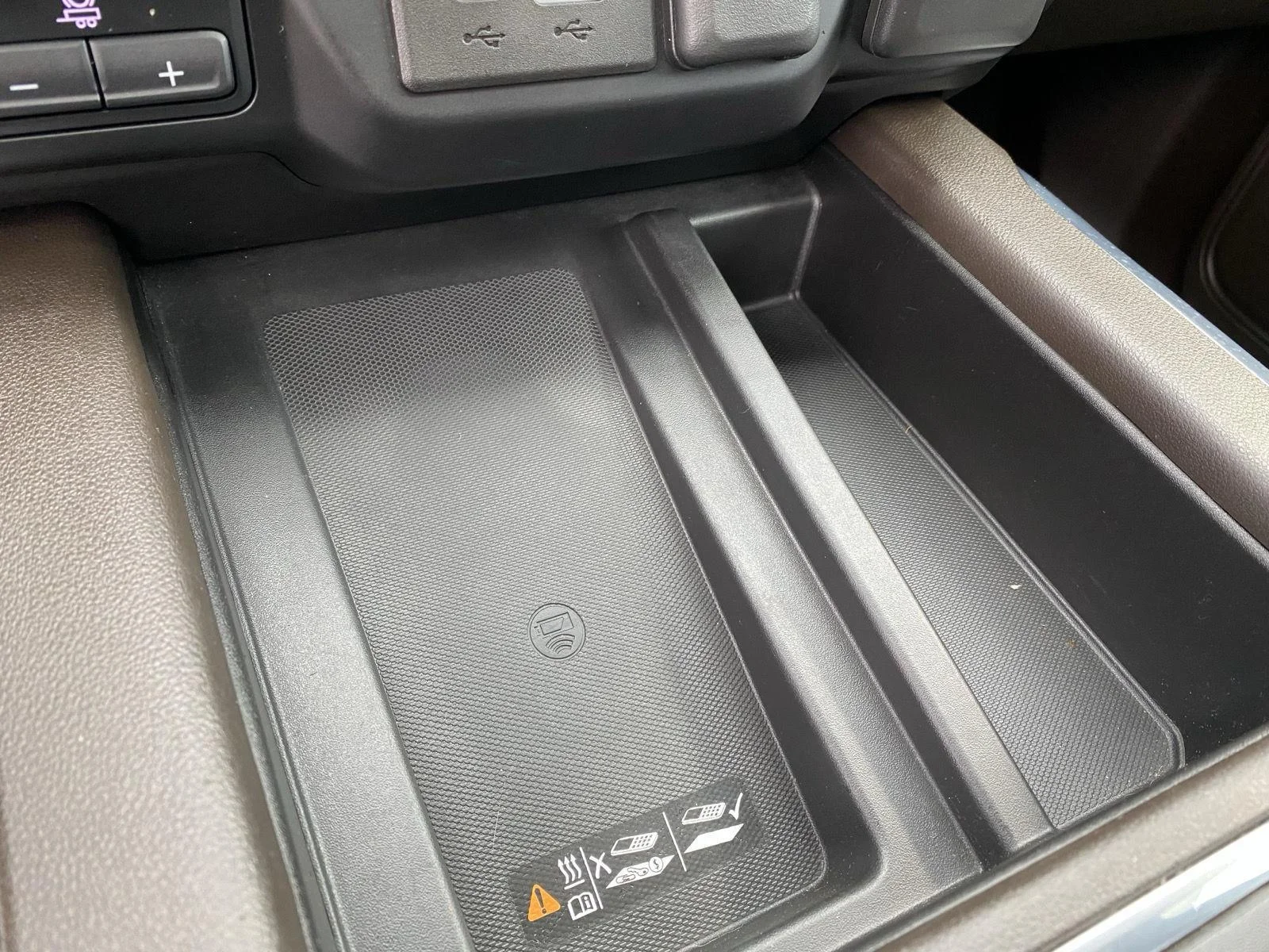 Used 2021 White Frost Tri-Coat GMC Denali image 20