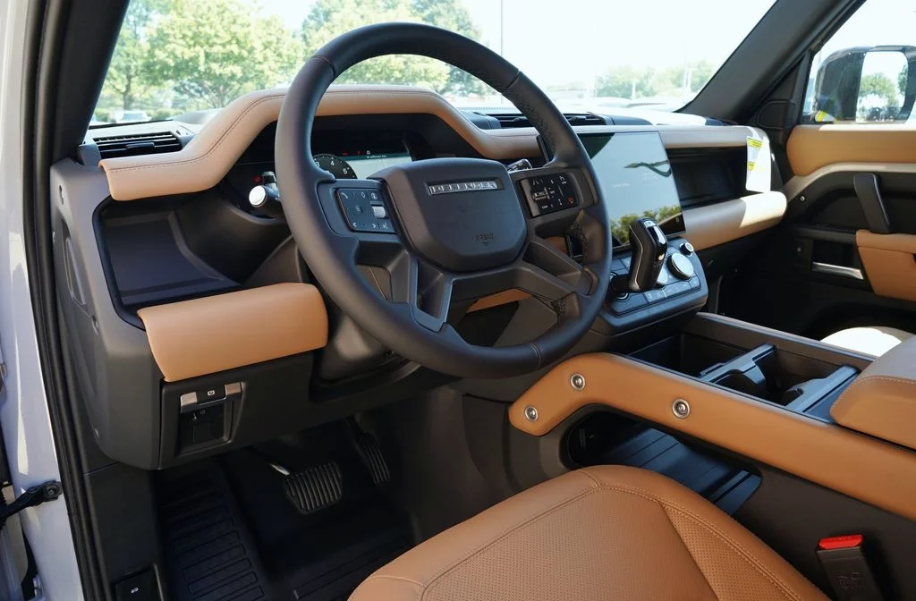 New 2026 Borasco Grey Land Rover X-Dynamic SE image 15