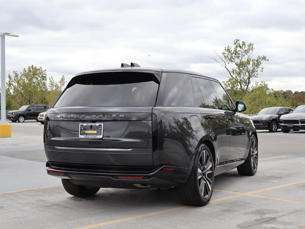 Certified Used 2026 Carpathian Gray Premium Metallic Land Rover SE image 7