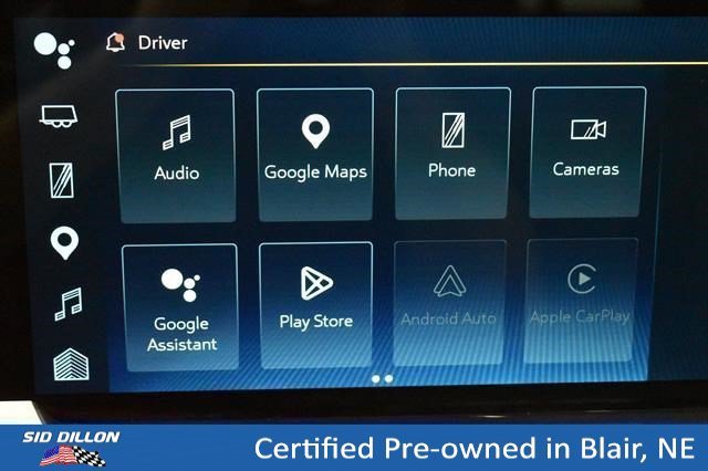 Used 2025 Summit White Chevrolet LTZ image 4