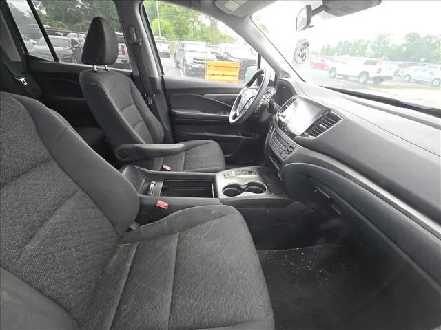 Used 2021  Honda Sport image 16
