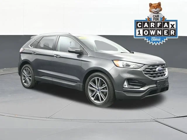 2020 Ford Edge Titanium's photo