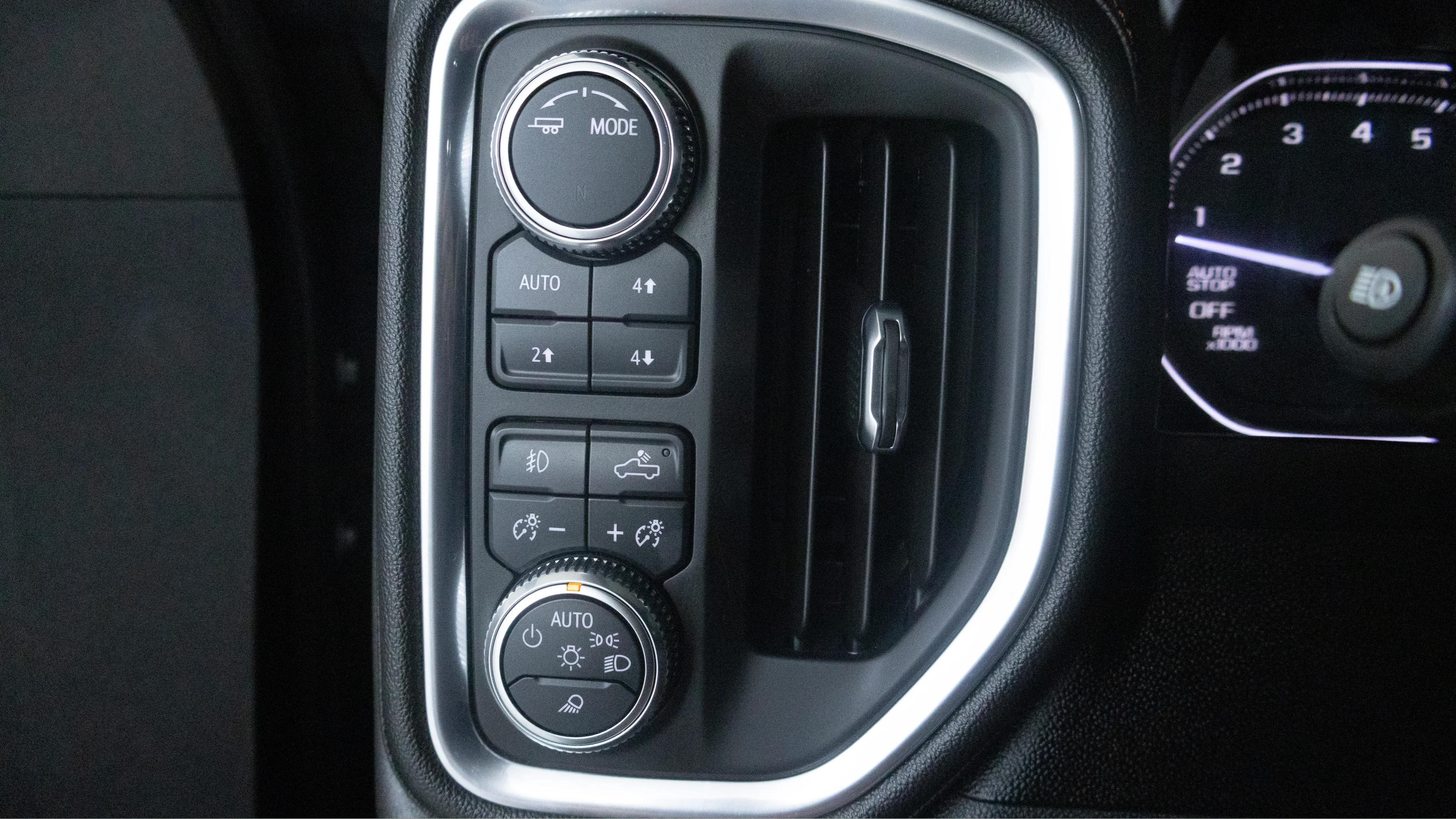 Used 2021 Onyx Black GMC AT4 image 21
