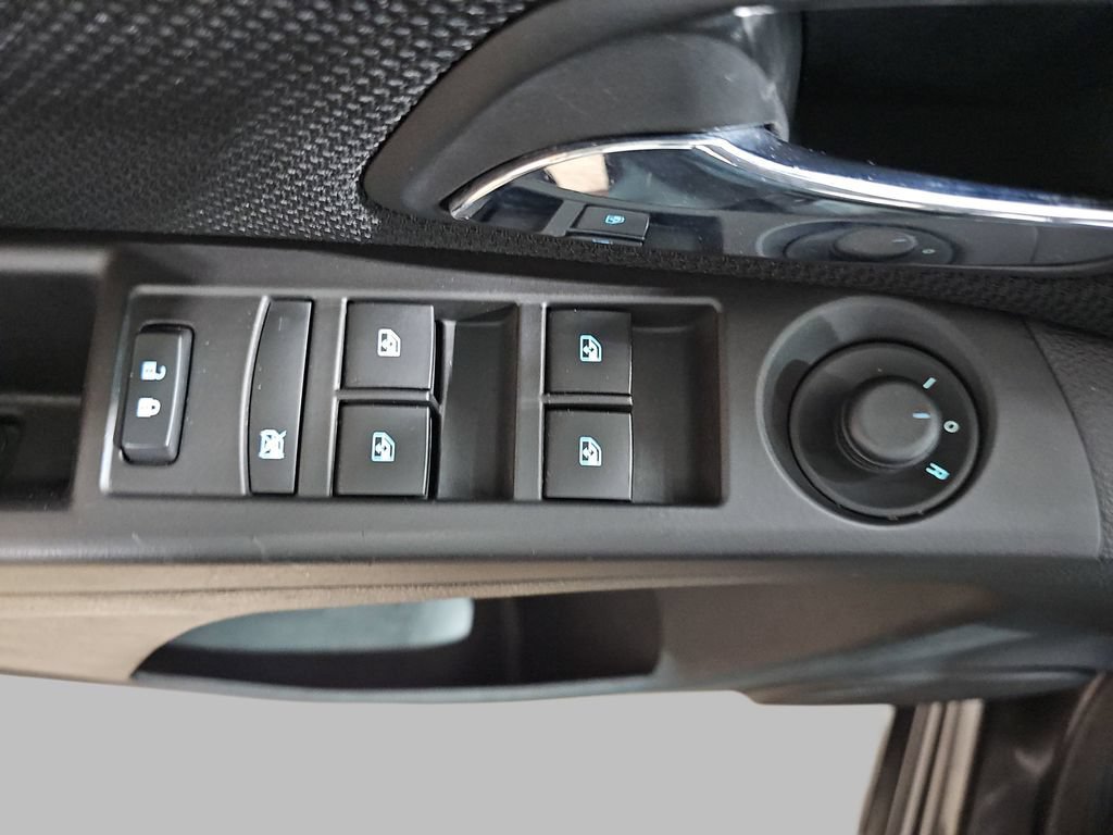 Certified Used 2016 TUNGSTEN METALLIC Chevrolet LT image 32