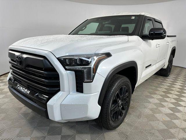 Certified Used 2026 PLATINUM WHITE PEARL MC. Toyota  image 9