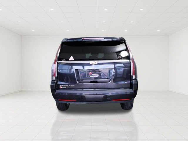 Certified Used 2019  Cadillac Premium Luxury image 5