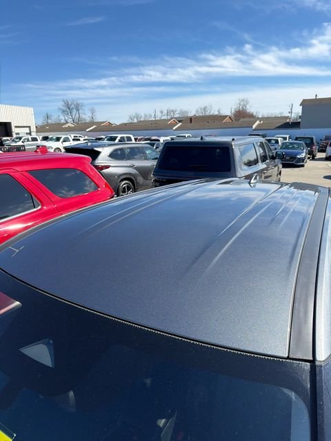 Used 2021 Gray Nissan SV image 37