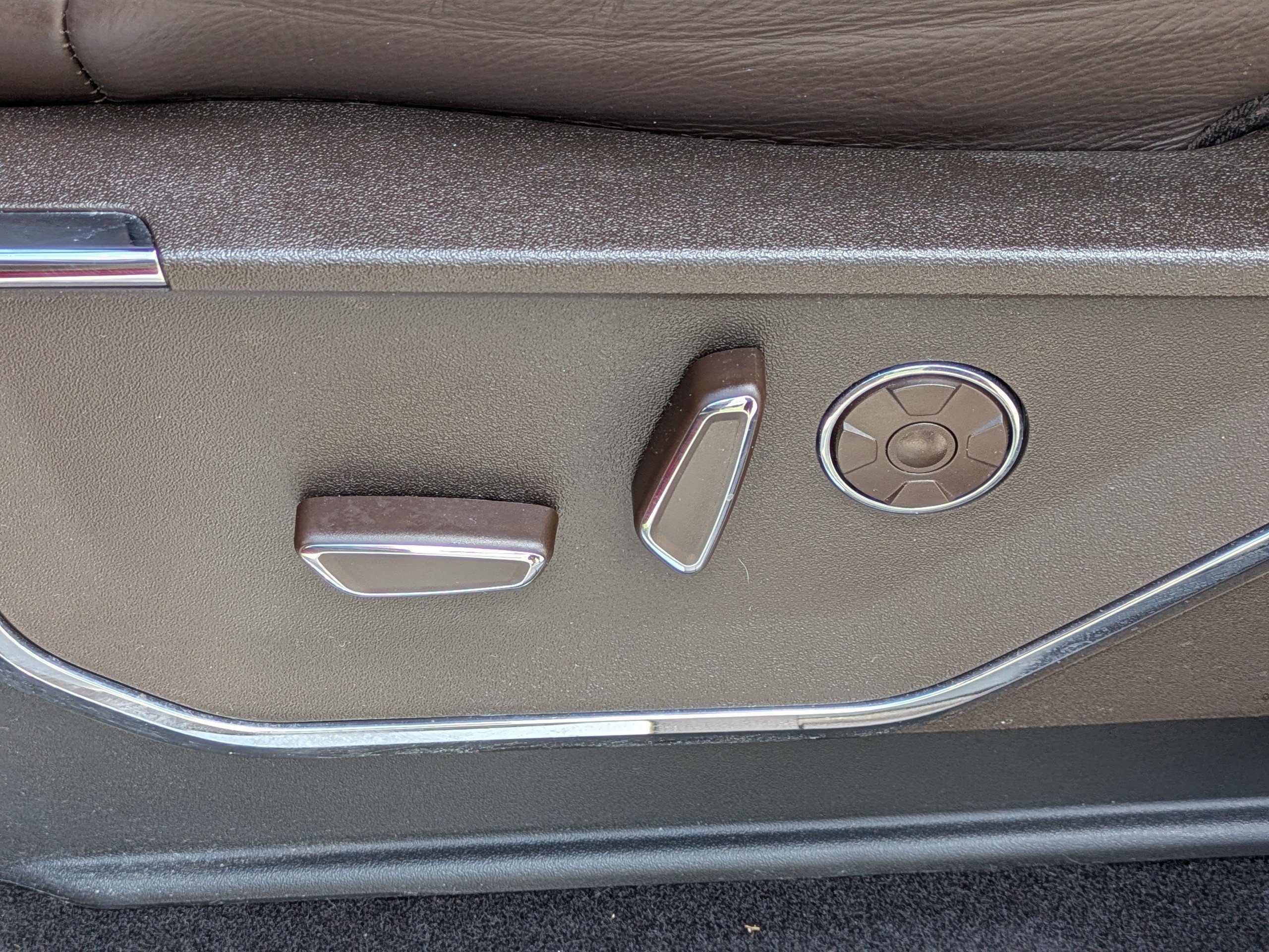 Used 2025  Ford King Ranch image 19