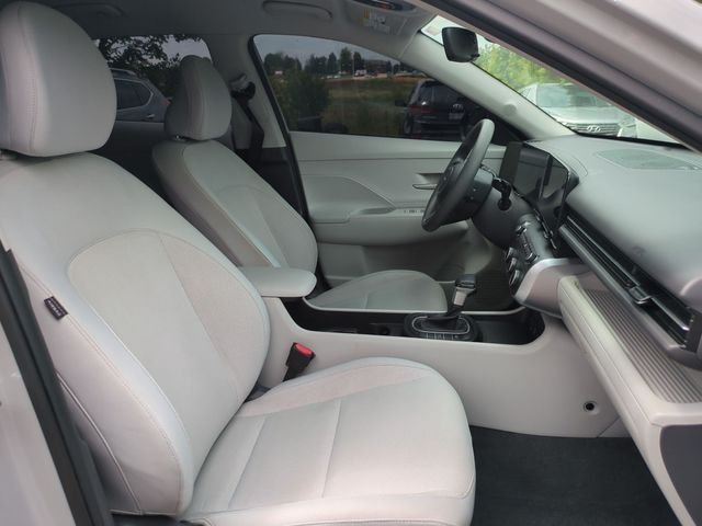 Used 2024 Gray Hyundai SE image 27