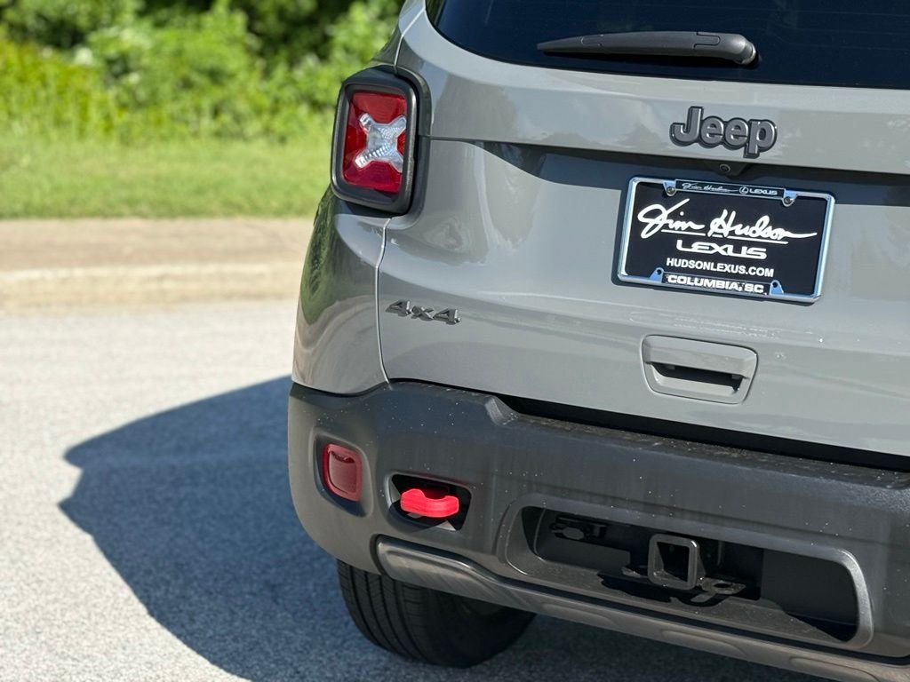 Used 2022 Gray Jeep Trailhawk image 15