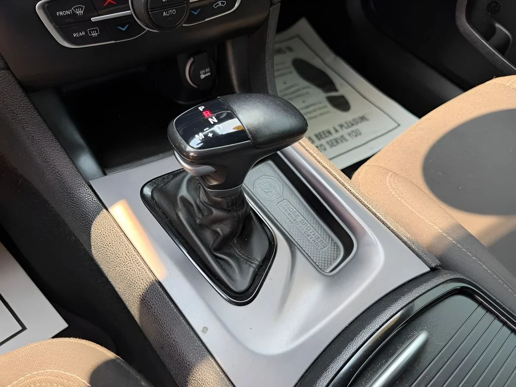 Used 2023 B5 Blue Pearlcoat Dodge R/T image 29