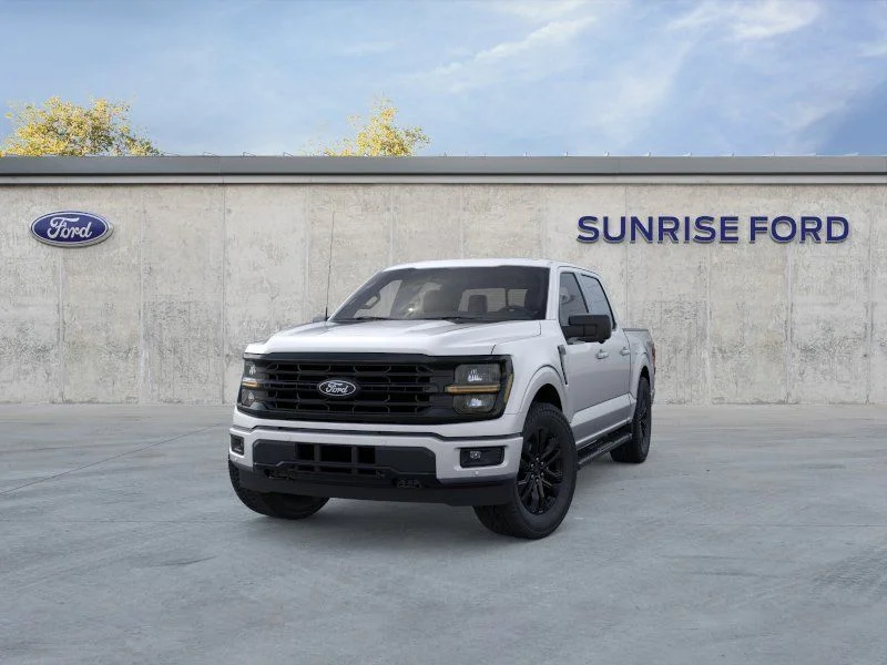 New 2026 Iconic Silver Metallic Ford XLT image 2