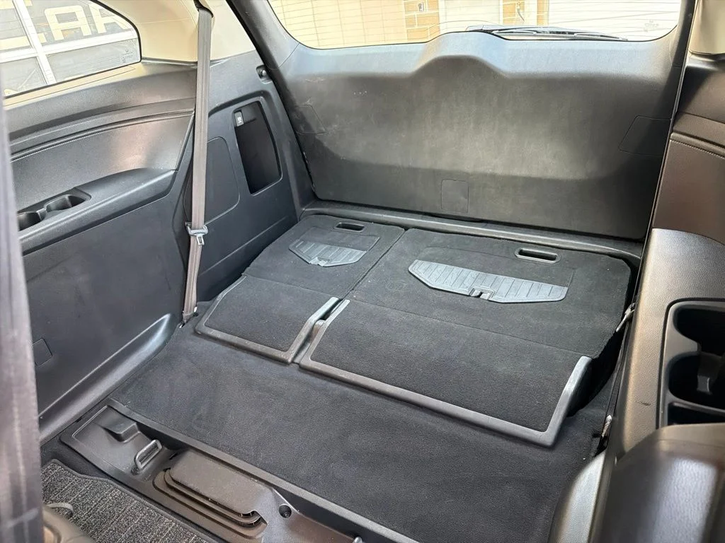 Used 2025 Black Honda EX-L image 14