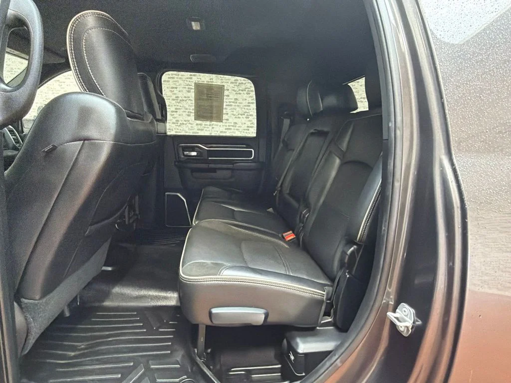 Used 2021 Granite Crystal Metallic Clearcoat Ram Laramie image 12