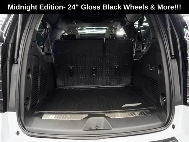 2026 Chevrolet Suburban High Country - Photo 13