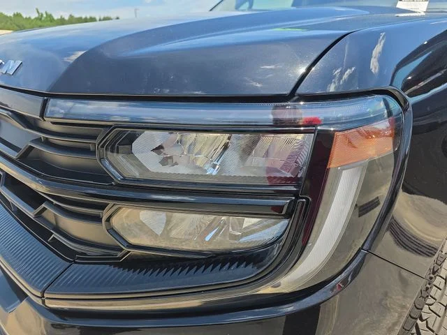 Used 2025 Black Ford Active image 34