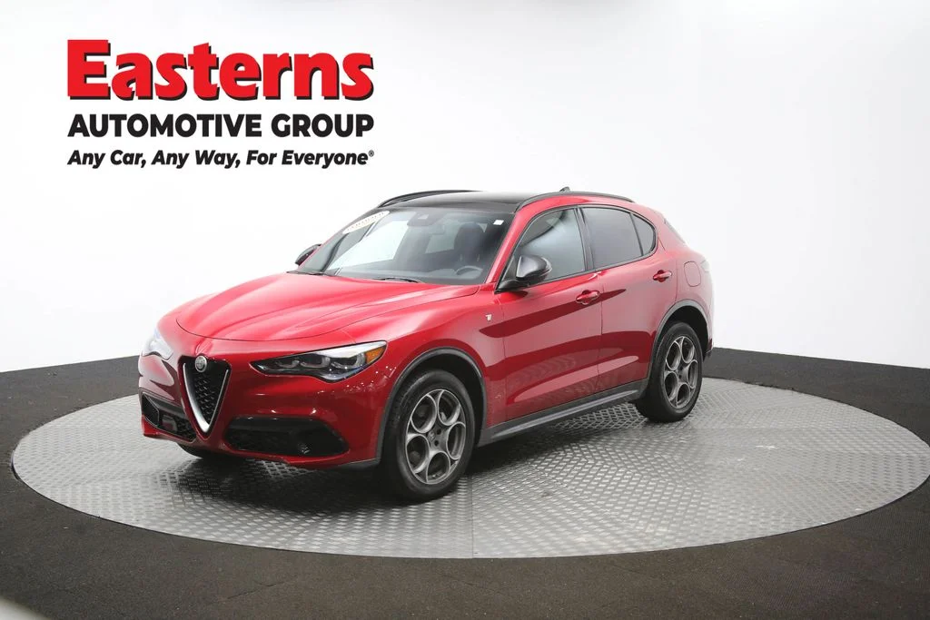 Used 2024 Red Alfa Romeo Ti image 56