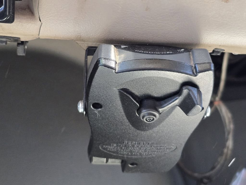 Used 2008 White Sterling Conventional Cab Mechanics Body image 17