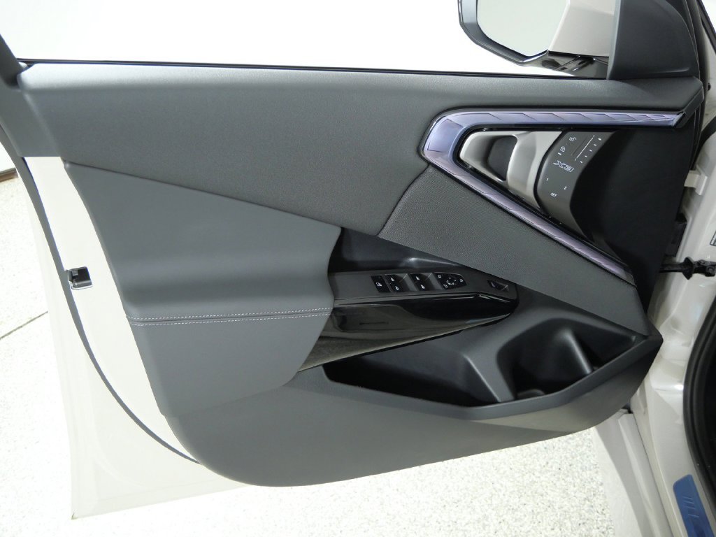New 2026 Dune Grey Metallic BMW 30 xDrive image 33
