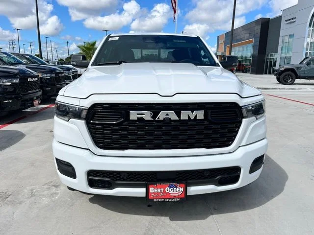 New 2026 Bright White Clear-Coat Exterior Paint RAM Big Horn/Lone Star image 2