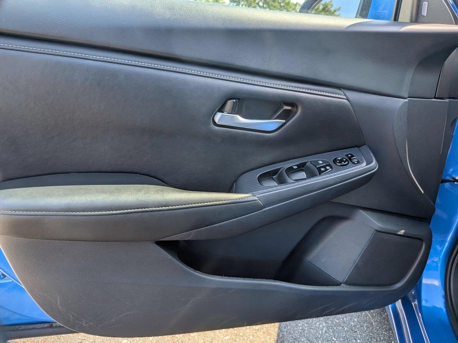 Used 2025 Electric Blue Metallic Nissan SV image 15
