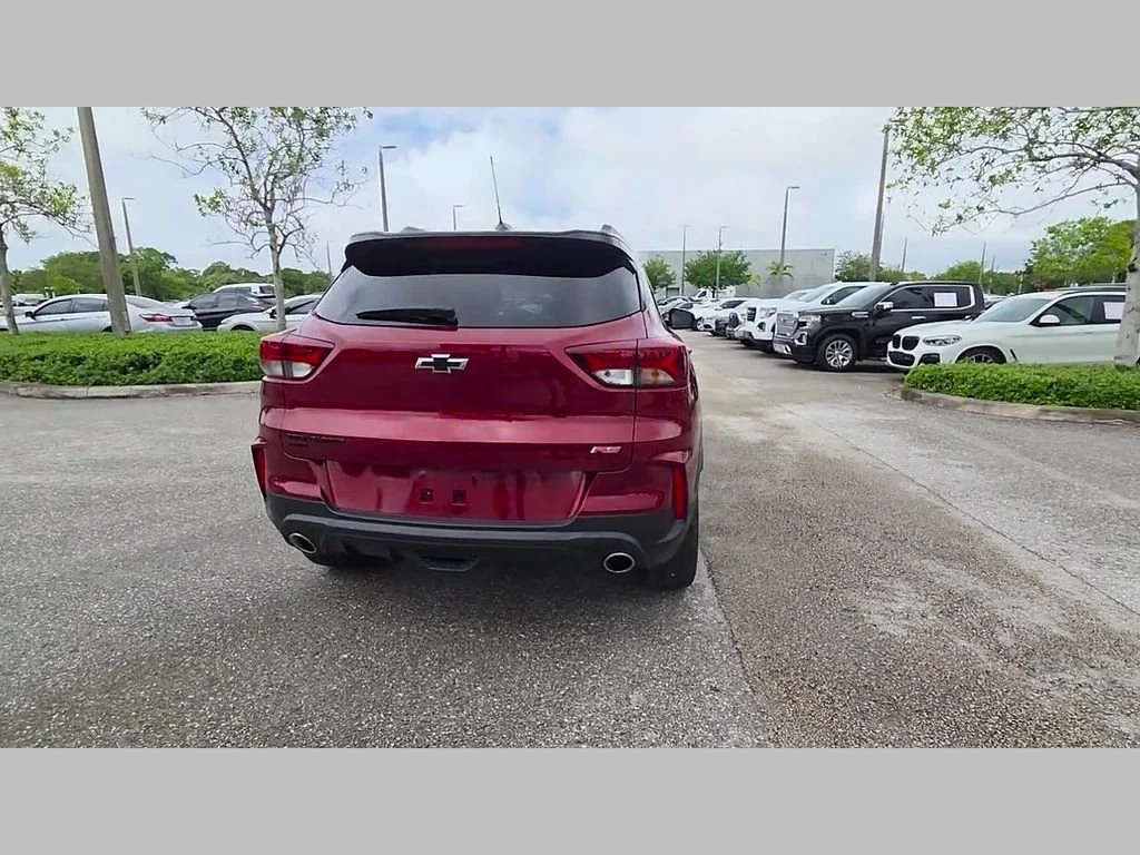 Used 2023 Crimson Metallic Chevrolet RS image 38
