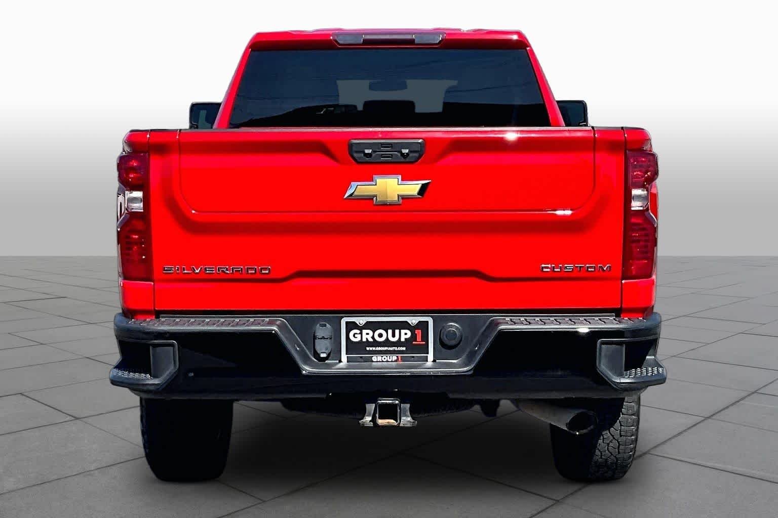 Used 2023 RED HOT Chevrolet Custom image 5