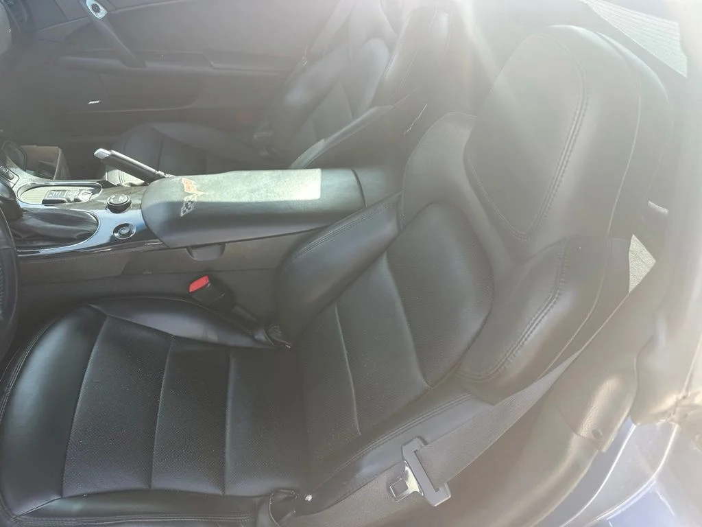 Used 2012 Blue Chevrolet Grand Sport image 2