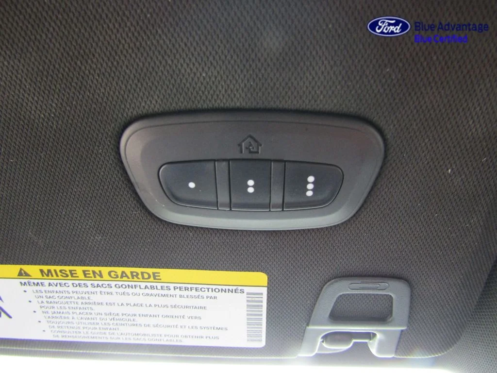 Certified Used 2022 Velvet Red Pearlcoat Jeep Overland image 37
