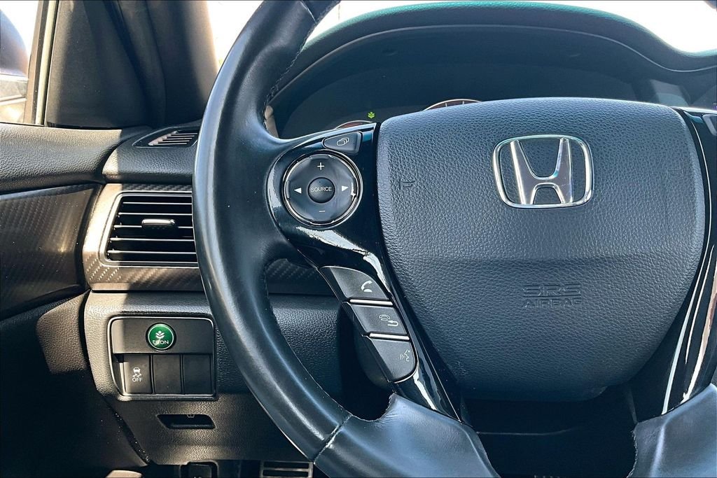 Used 2016 Silver Honda Sport image 9