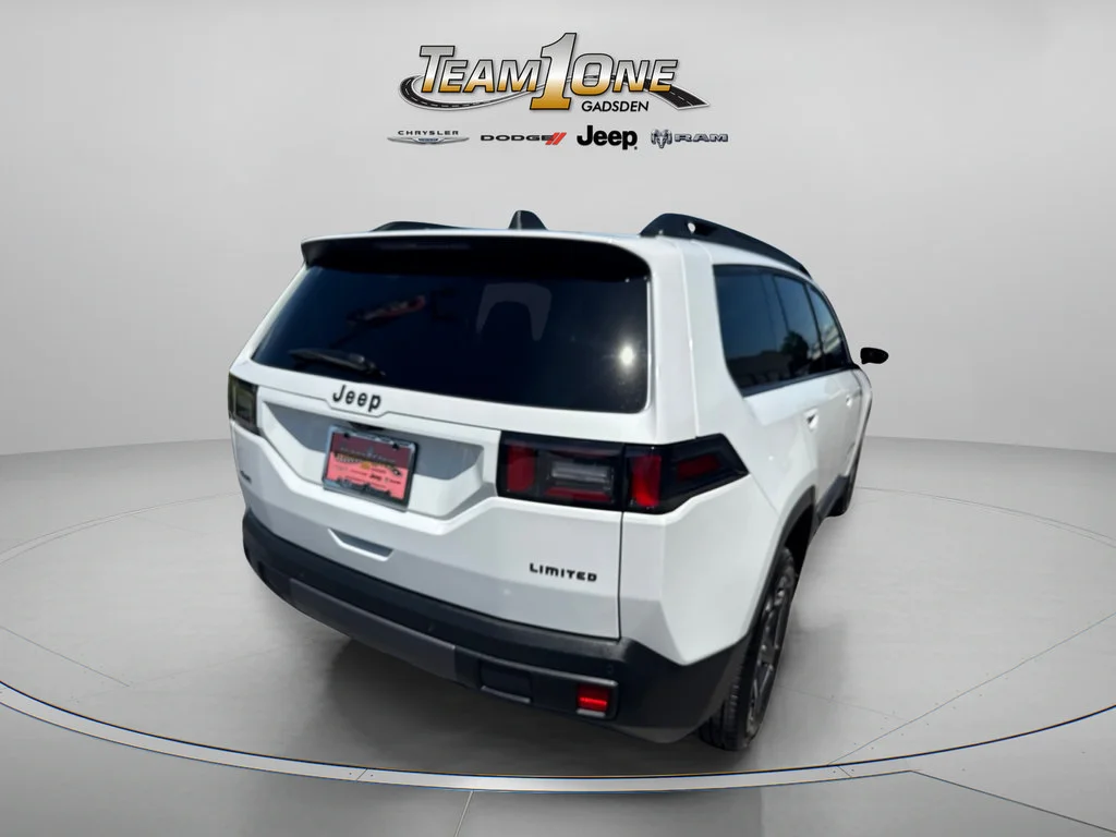 New 2026 Bright White Clear-Coat Exterior Paint Jeep Limited image 9