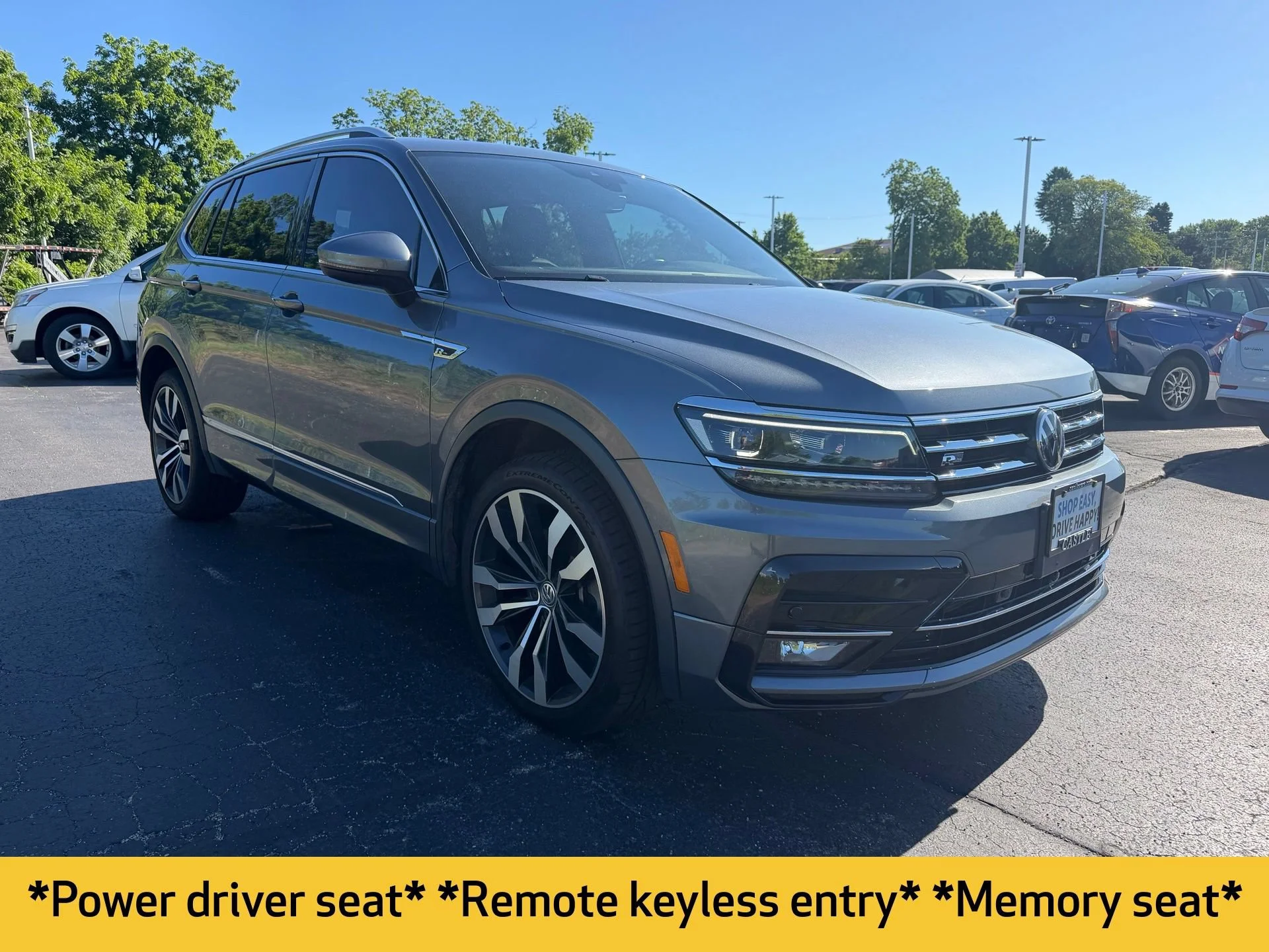 Used 2020 Silver Volkswagen 2.0T SEL Premium R-Line image 4